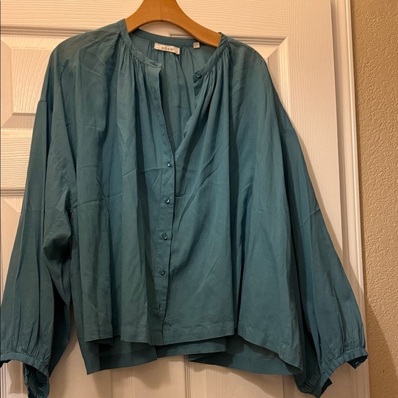 Doen Tops - Doen Jane Button-Up Blouse Riviera Blue L